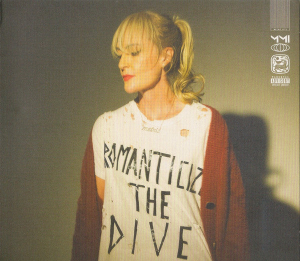ROMANTICIZE THE DIVE